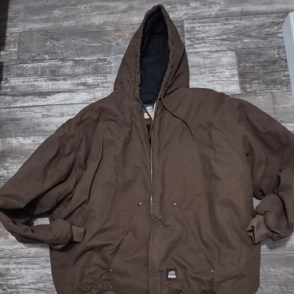 Hooded coat - Picture 1 of 5